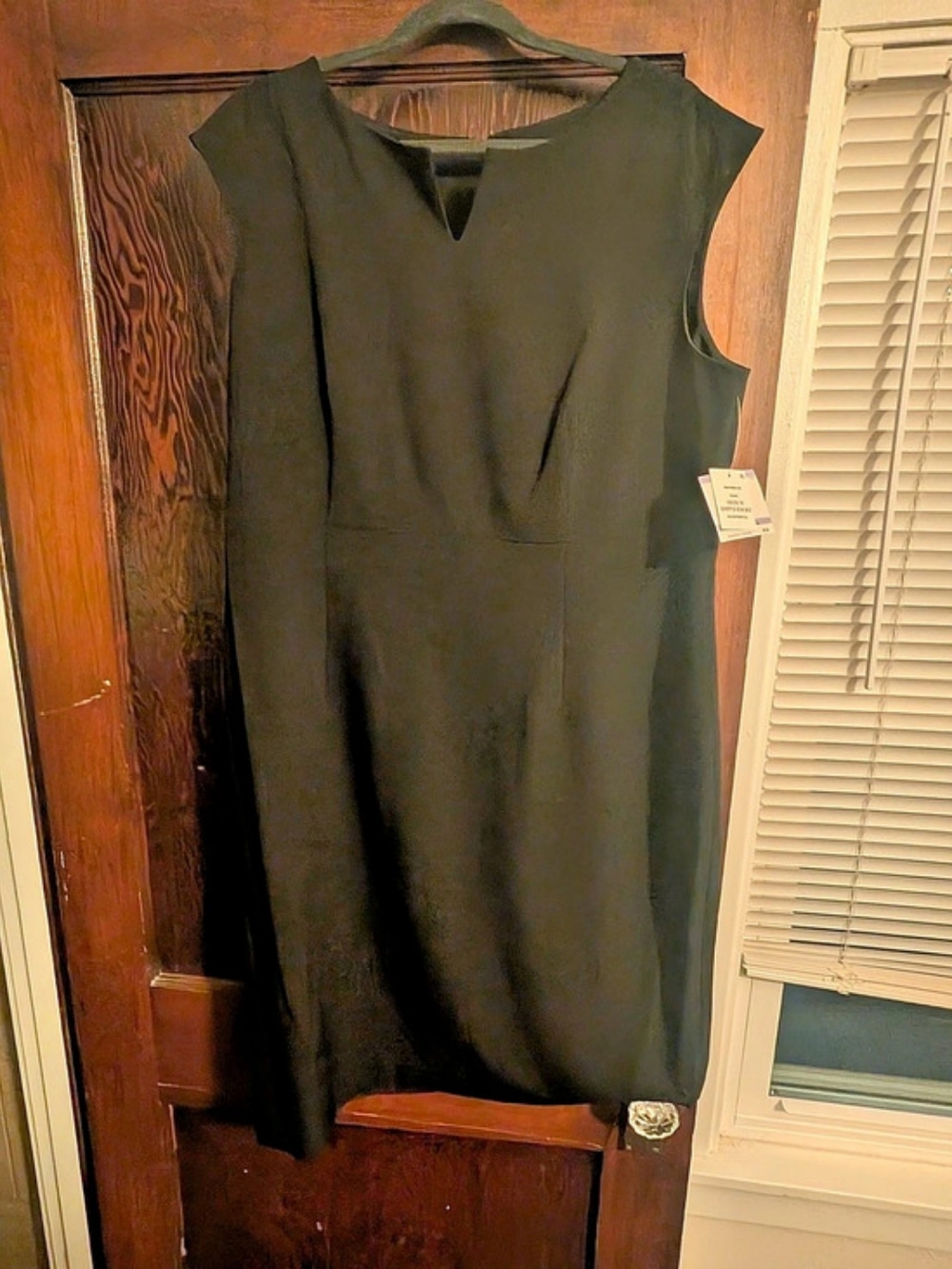 Kasper Split Neck Sheath Dress Black Size 18